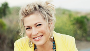 Author Nicole Johnson